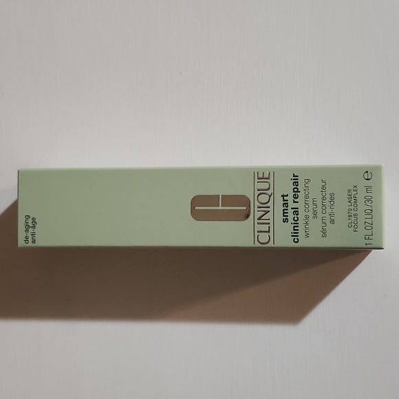 CLINIQUE Smart Clinical Repair Wrinkle Correcting Serum - Picture 7 of 12